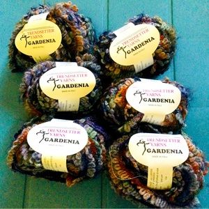 4 skeins Trendsetter yarn